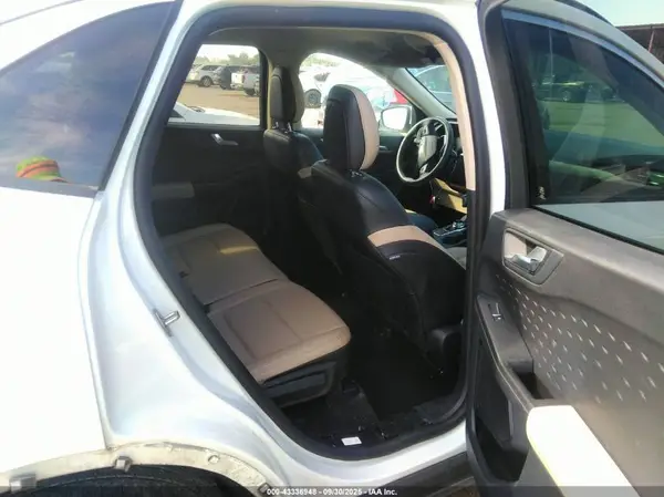 1FMCU0H66LUB09582 2020 FORD ESCAPE - Image 8