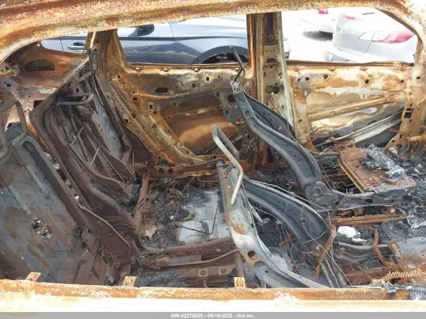 1FMCU0H66NUA84198 2022 FORD ESCAPE - Image 8