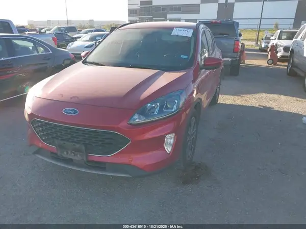 1FMCU0H67LUA10124 2020 FORD ESCAPE - Image 2