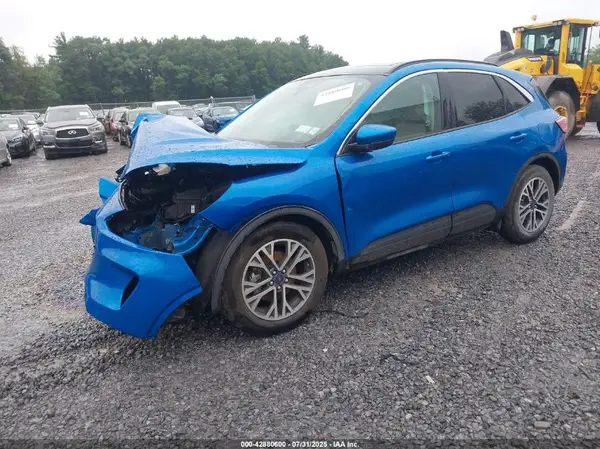 1FMCU0H67LUB45720 2020 FORD ESCAPE - Image 2