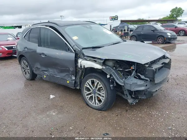 1FMCU0H67MUB05316 2021 FORD ESCAPE - Image 1