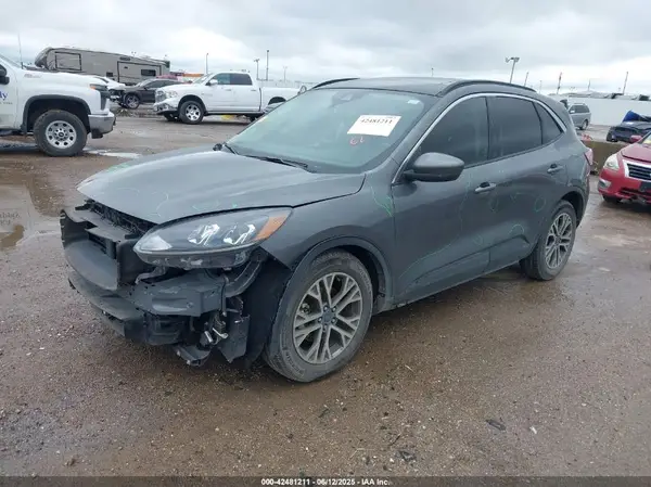 1FMCU0H67MUB05316 2021 FORD ESCAPE - Image 2