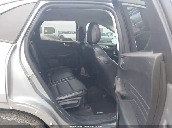 1FMCU0H68NUB12017 2022 FORD ESCAPE - Image 8