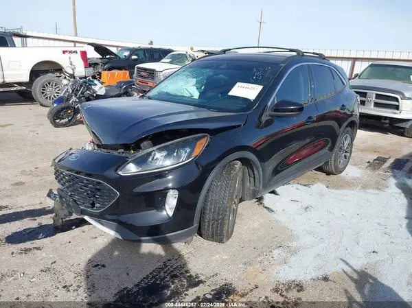 1FMCU0H69LUB81070 2020 FORD ESCAPE - Image 2