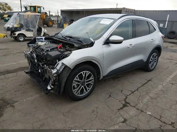 1FMCU0H6XLUA84248 2020 FORD ESCAPE - Image 2