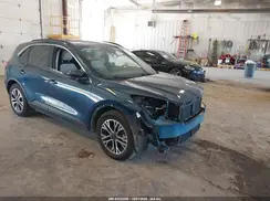 1FMCU0H6XLUB98105 2020 FORD ESCAPE