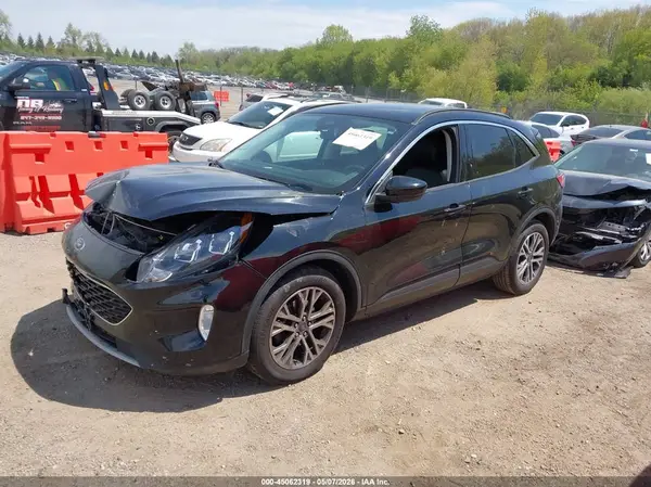 1FMCU0H6XMUA00236 2021 FORD ESCAPE - Image 2