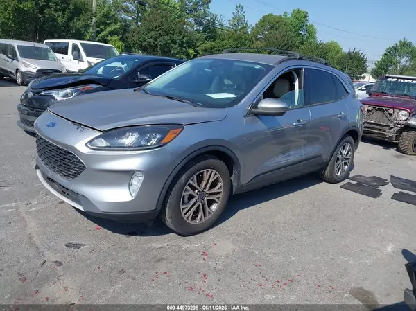 1FMCU0H6XMUA53017 2021 FORD ESCAPE - Image 2