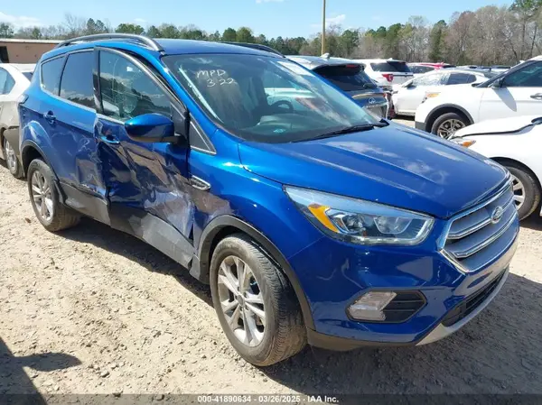 1FMCU0HD0JUA06850 2018 FORD ESCAPE - Image 1