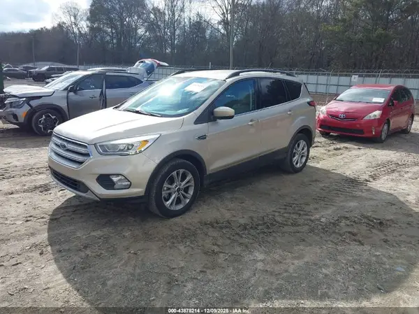 1FMCU0HD0JUA40786 2018 FORD ESCAPE - Image 2
