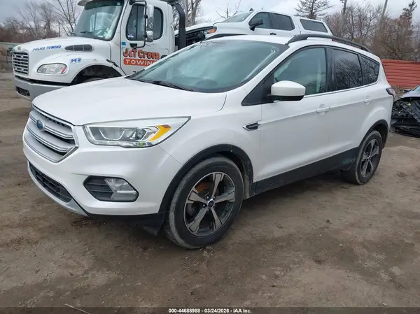 1FMCU0HD0JUA78521 2018 FORD ESCAPE - Image 2