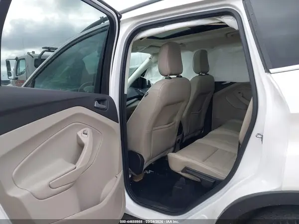 1FMCU0HD0JUA78521 2018 FORD ESCAPE - Image 8