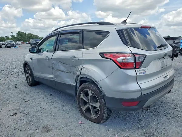 1FMCU0HD0JUA79393 2018 FORD ESCAPE - Image 2