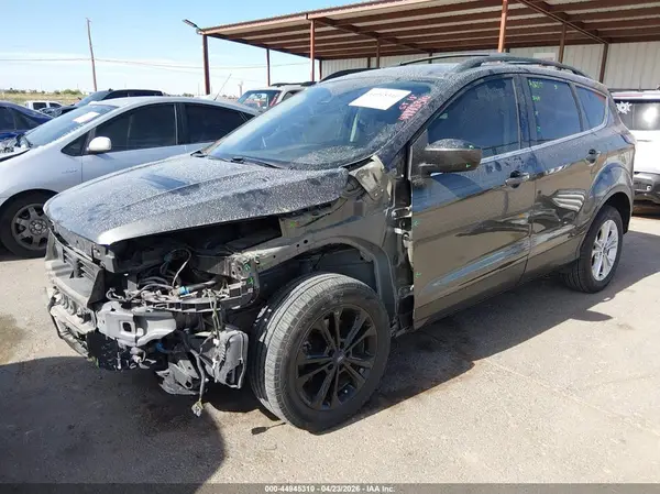 1FMCU0HD0JUB85701 2018 FORD ESCAPE - Image 2