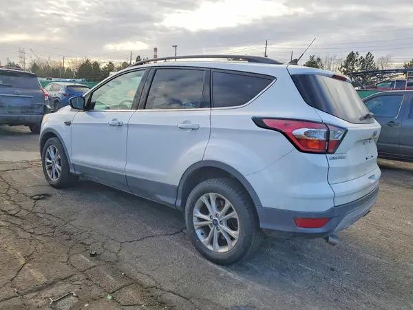 1FMCU0HD0JUC04750 2018 FORD ESCAPE - Image 2