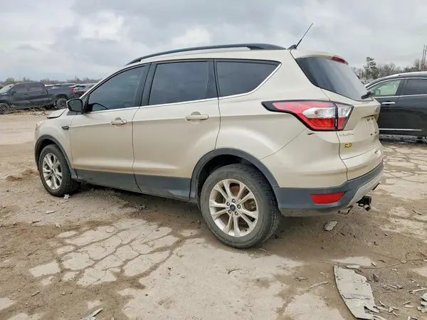 1FMCU0HD0JUC06692 2018 FORD ESCAPE - Image 2