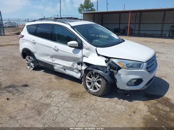 1FMCU0HD0JUC41314 2018 FORD ESCAPE - Image 1