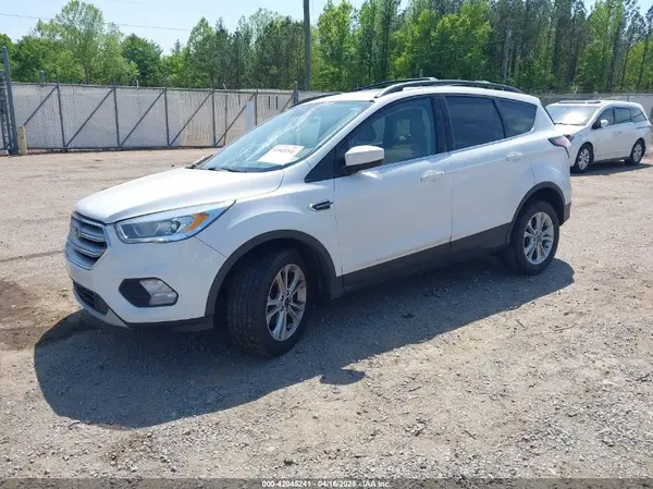 1FMCU0HD0JUC41314 2018 FORD ESCAPE - Image 2