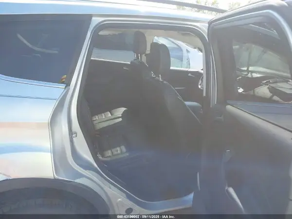 1FMCU0HD0KUA16716 2019 FORD ESCAPE - Image 8