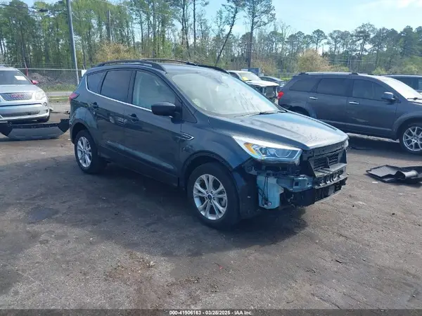 1FMCU0HD0KUA50526 2019 FORD ESCAPE - Image 1