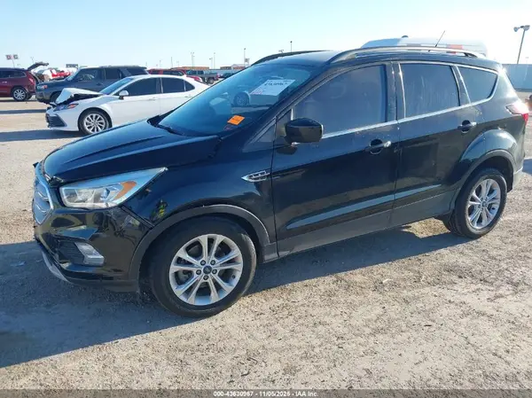 1FMCU0HD0KUA62482 2019 FORD ESCAPE - Image 2