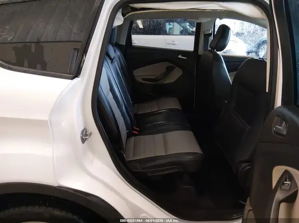 1FMCU0HD0KUB78233 2019 FORD ESCAPE - Image 8