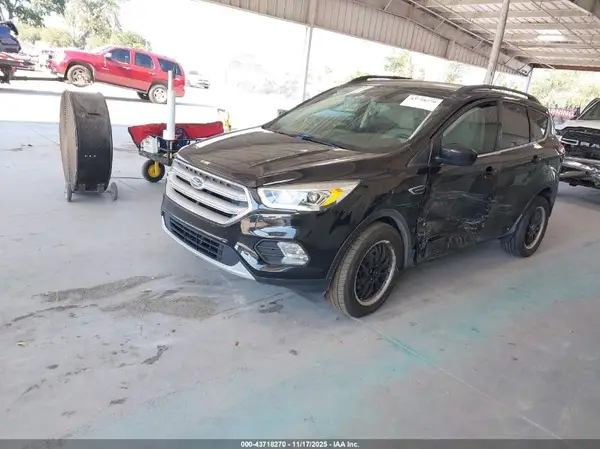 1FMCU0HD0KUC20545 2019 FORD ESCAPE - Image 2