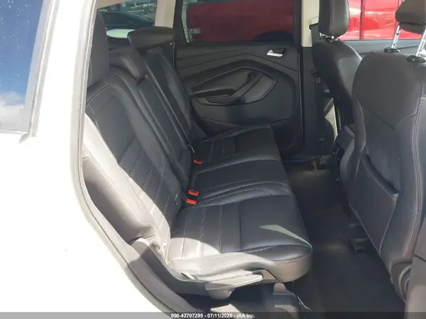 1FMCU0HD0KUC32131 2019 FORD ESCAPE - Image 8