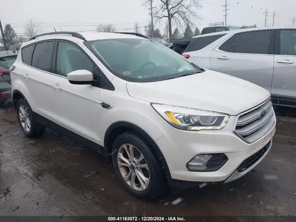 1FMCU0HD1JUA08820 2018 FORD ESCAPE - Image 1