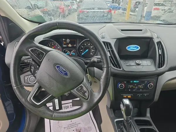 1FMCU0HD1JUA75658 2018 FORD ESCAPE - Image 2