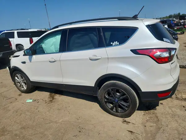 1FMCU0HD1JUB10361 2018 FORD ESCAPE - Image 2