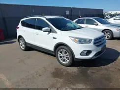 1FMCU0HD1JUB25944 2018 FORD ESCAPE