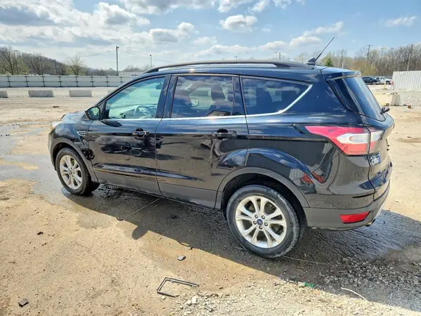 1FMCU0HD1JUB59754 2018 FORD ESCAPE - Image 2
