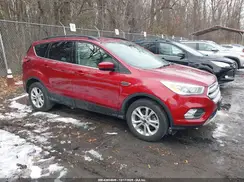 1FMCU0HD1JUC45226 2018 FORD ESCAPE