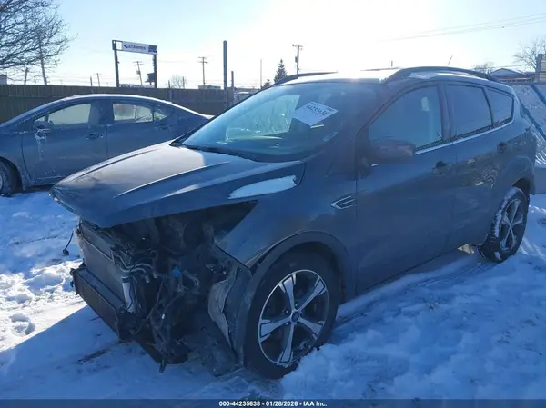 1FMCU0HD1JUC55190 2018 FORD ESCAPE - Image 2