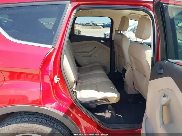 1FMCU0HD1JUD00600 2018 FORD ESCAPE - Image 8