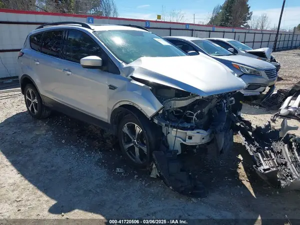 1FMCU0HD1JUD14531 2018 FORD ESCAPE - Image 1