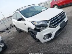 1FMCU0HD1JUD20913 2018 FORD ESCAPE