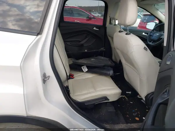 1FMCU0HD1JUD20913 2018 FORD ESCAPE - Image 8
