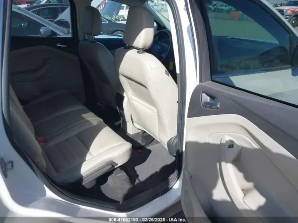 1FMCU0HD1JUD43656 2018 FORD ESCAPE - Image 8