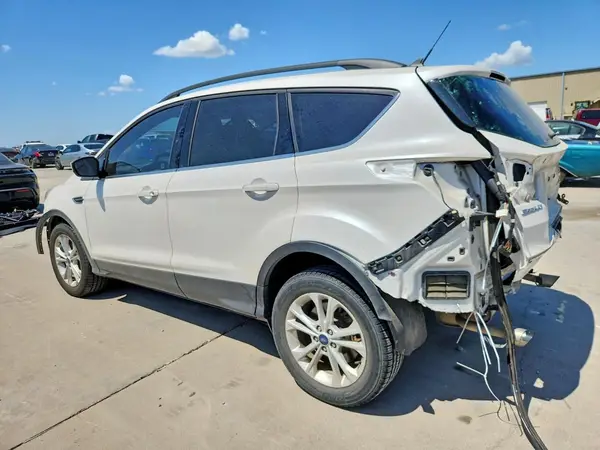 1FMCU0HD1JUD61266 2018 FORD ESCAPE - Image 2