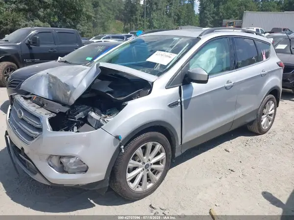 1FMCU0HD1KUA44203 2019 FORD ESCAPE - Image 2
