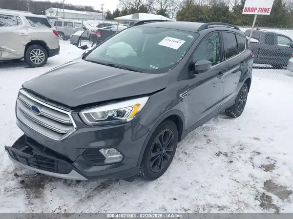 1FMCU0HD1KUA59767 2019 FORD ESCAPE - Image 2