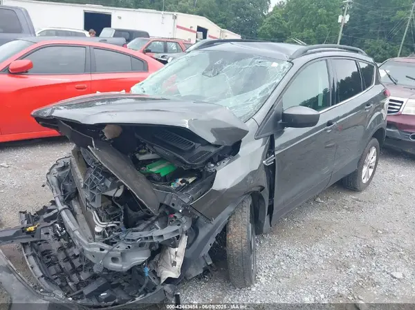 1FMCU0HD1KUB11382 2019 FORD ESCAPE - Image 2