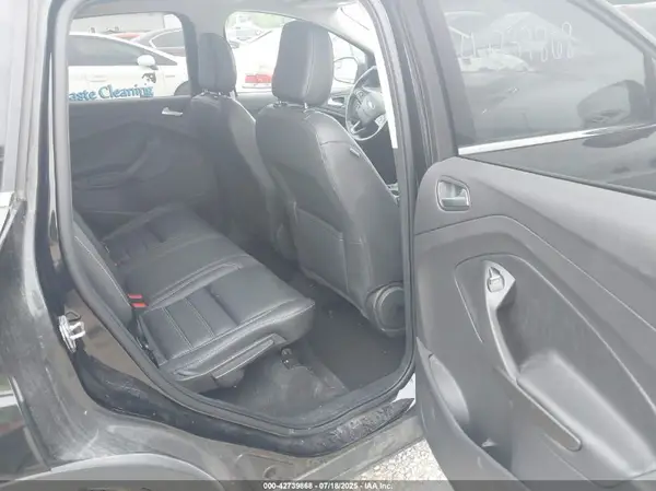 1FMCU0HD1KUB24083 2019 FORD ESCAPE - Image 8