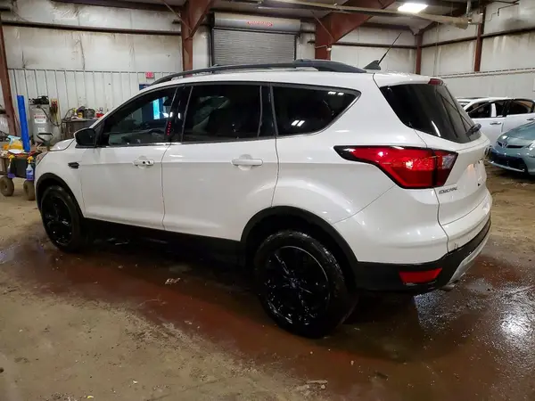 1FMCU0HD1KUB63210 2019 FORD ESCAPE - Image 2