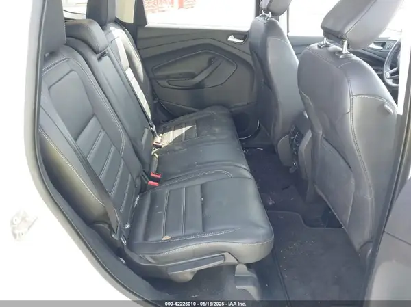 1FMCU0HD1KUB76409 2019 FORD ESCAPE - Image 8
