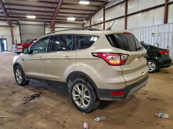 1FMCU0HD2JUA03688 2018 FORD ESCAPE - Image 2