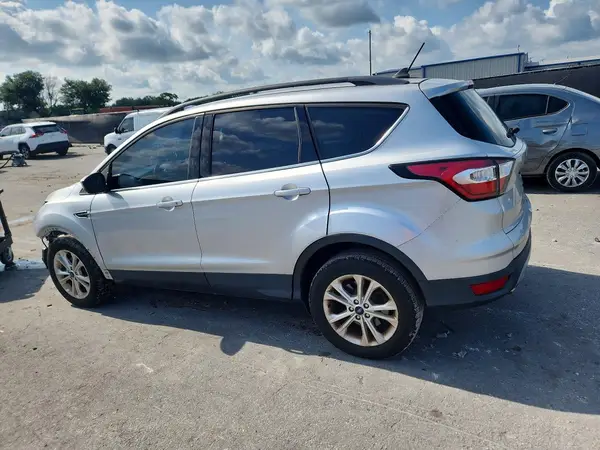 1FMCU0HD2JUA07255 2018 FORD ESCAPE - Image 2