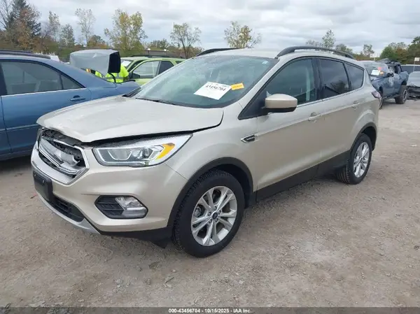 1FMCU0HD2JUA40403 2018 FORD ESCAPE - Image 2
